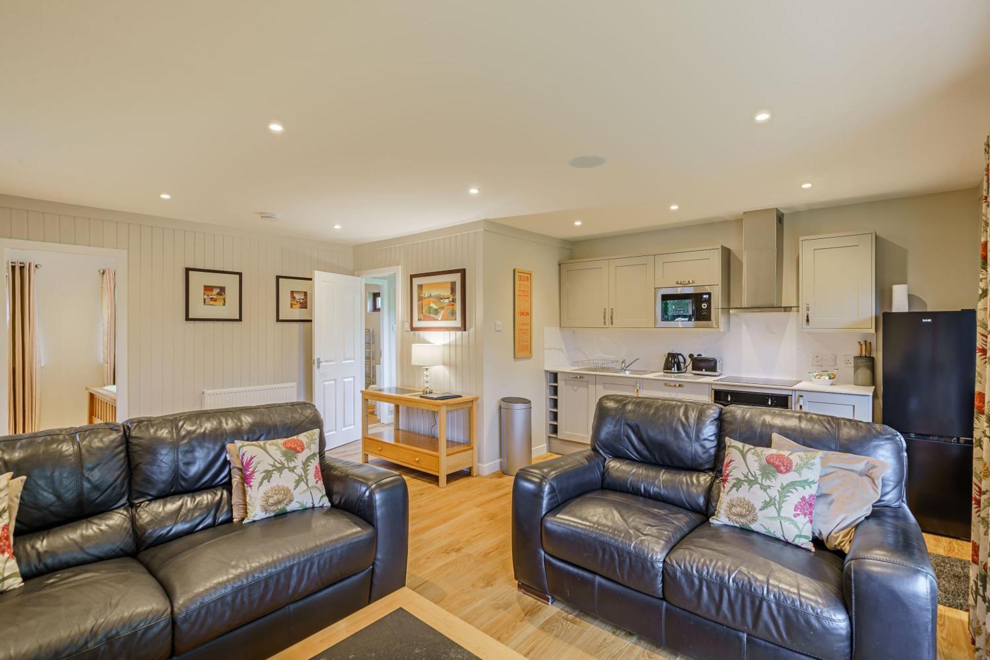 Bluebell Lodge 4 With Hot Tub Newton Stewart Dış mekan fotoğraf